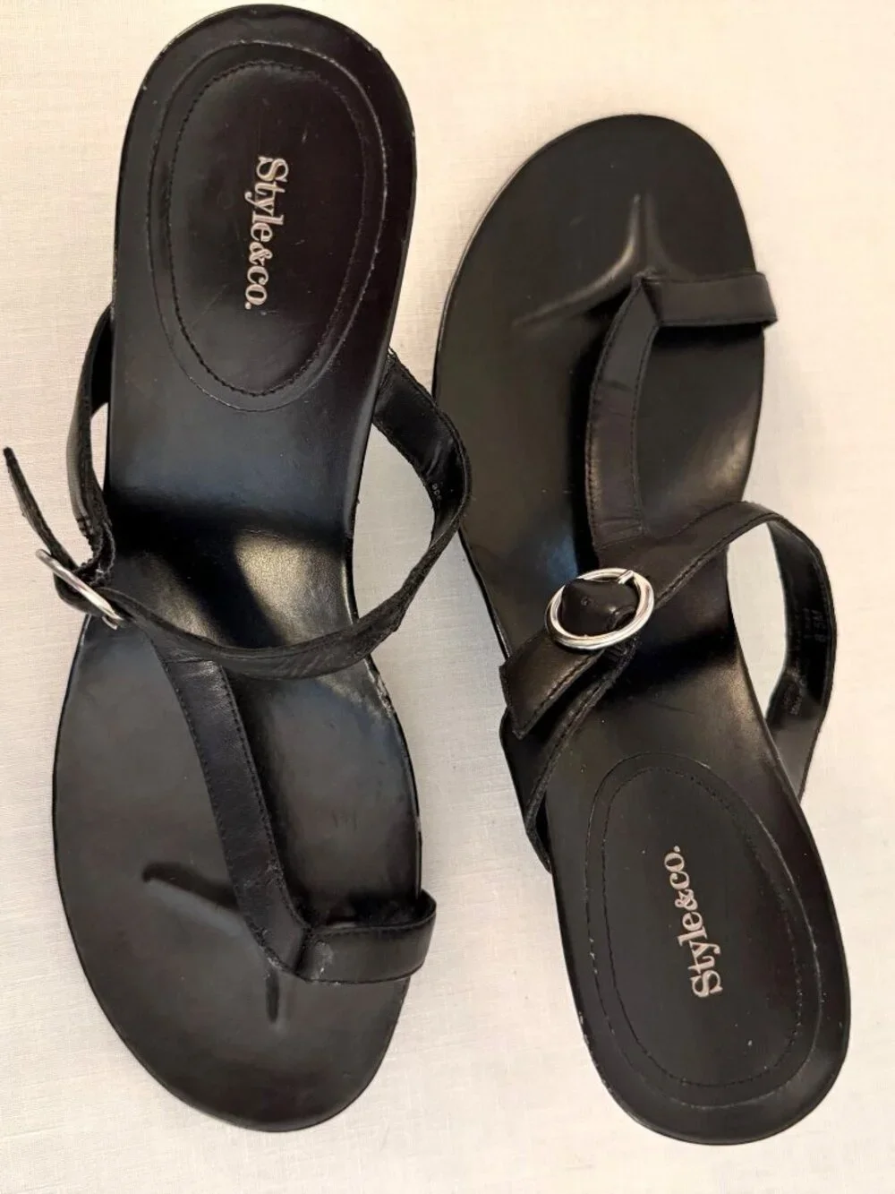 Style and Co Womens Sandals Size 8 half Elmara Black Leather Wedge Shoes